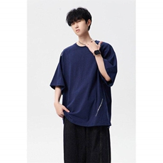 藏青色