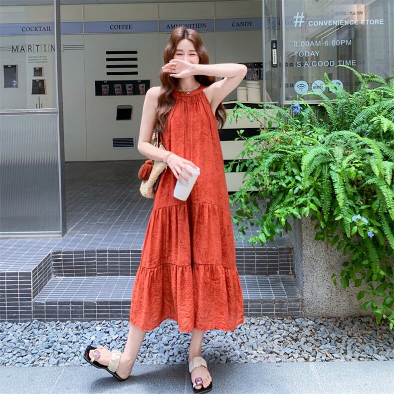 独特绝美橘红色无袖连衣裙女夏新款超好看慵懒松弛感挂脖长裙及踝,女装连衣裙,2C266