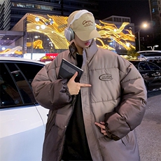 咖啡色