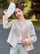 新中式气质国风提花外套女2025春秋新款洋气漂亮今年流行盘扣上衣，女装短外套，伊仟回