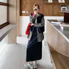 学院风格纹衬衫马甲半身裙套装女2025秋季新款休闲松弛感三件套，女装套装/套裙，2C112