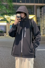 秋季新款港风夜景纯色纯色冲锋衣宽松大码夹克男A157B-J235-P85，男装夹克，电商A157B