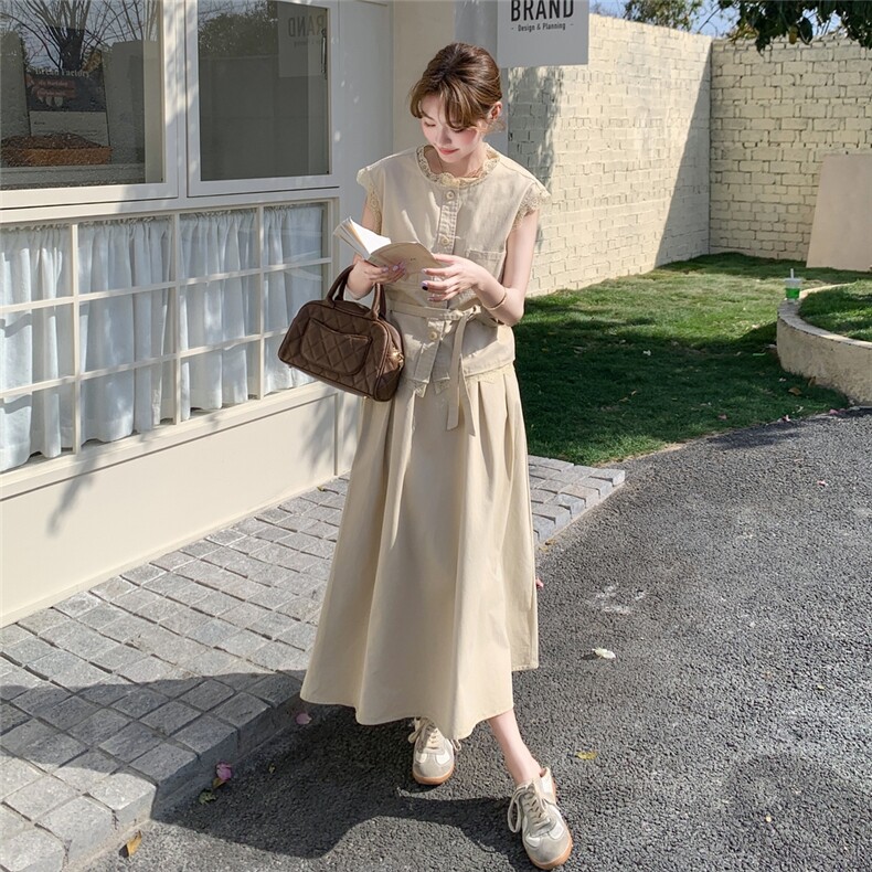 卡其色蕾丝拼接裙女2025年夏季新款气质时尚上衣半身裙,女装套装/套裙,2D076