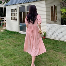 粉色甜美珠串挂脖连衣裙女2025夏季新款法式气质露肩收腰显瘦长裙，女装连衣裙，莘蕾