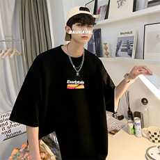 黑色