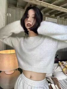 秋冬新款纯色针织短款圆领时尚百搭图片