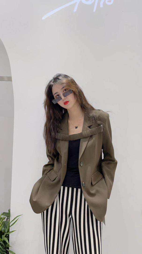 汪尚春SHANGCHUN·W 春装2022松紧带装饰西服，其它，SHANGCHUN·W 汪尚春