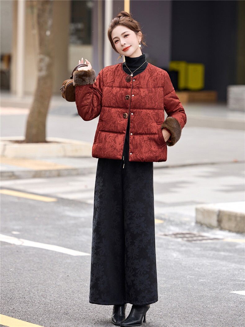 现货2025年新款羽绒服女复古新中式提花套装女加厚加绒休闲阔腿裤,女装羽绒服,璐依舞