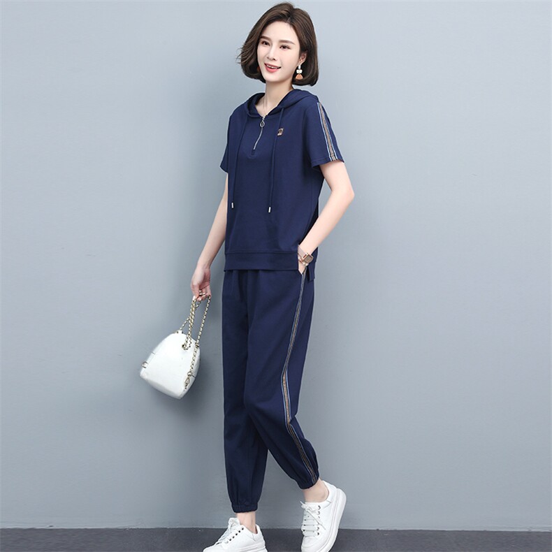 短袖运动套装女2025中年夏装新款时尚洋气年轻小个子妈妈两件套图片