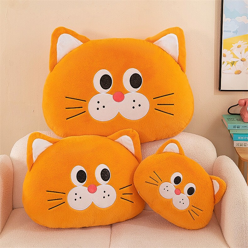 加菲猫抱枕，亿家乐毛绒玩具