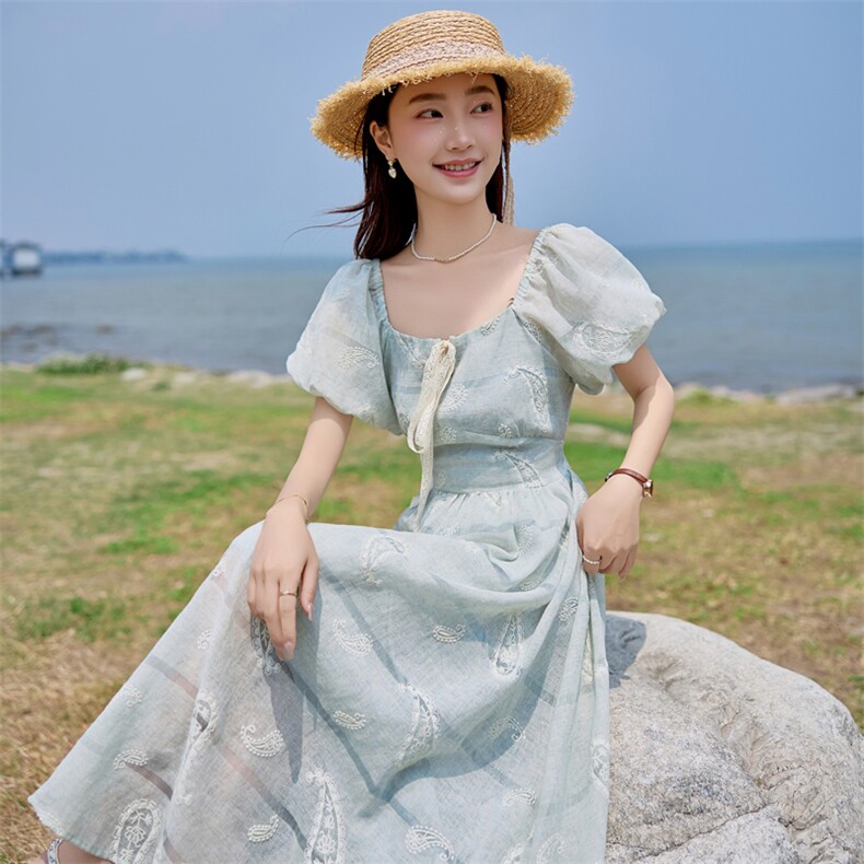57157欧货25夏季新款欧货减龄时尚百搭显瘦方领泡泡袖连衣裙女潮,女装连衣裙,难舍钰依