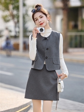 含羊毛套装2026新款女春季小个子富家千金打底衫马甲短裙三件套，女装套装/套裙，流量+