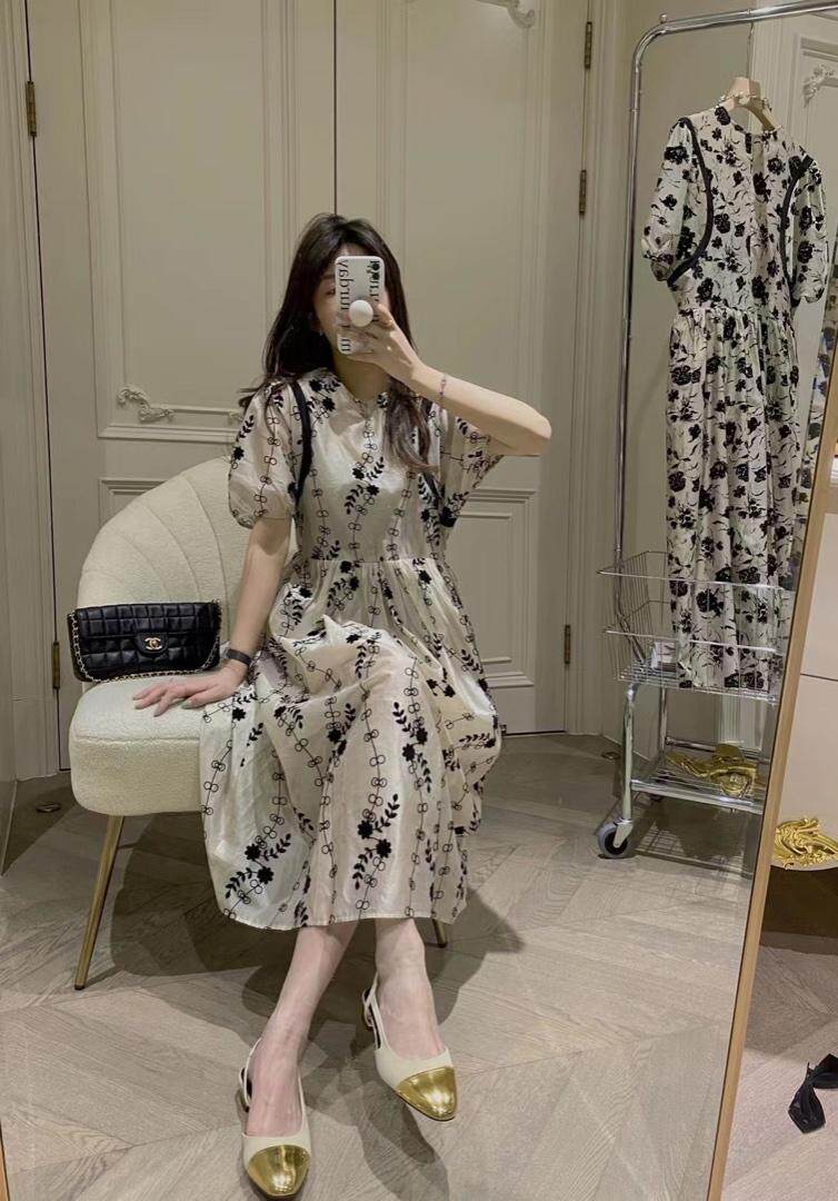 夏季韩版花裙，其它，唇蔻