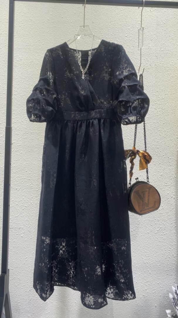 YCJ提花植绒面料连衣裙，女装连衣裙，YCJ