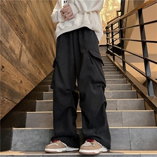 深灰色
