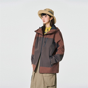 新款男女高品质户外登山服青少年学生冲锋衣夹克外套HS6607图片