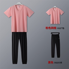 粉短袖+黑长裤
