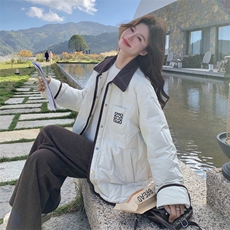 设计感保暖灯芯绒拼接羽绒服女2025年冬季新款减龄慵懒风流行外套，女装羽绒服，2C050