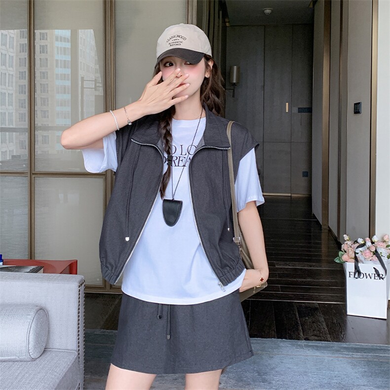 小个子穿搭白色字母t恤休闲工装马甲显瘦薄款短裙三件套女夏新款,女装套装/套裙,2C093