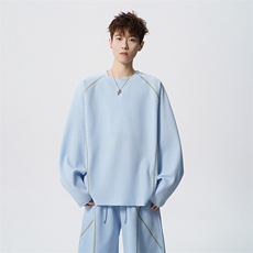 上衣浅蓝色