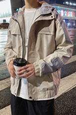 灰色