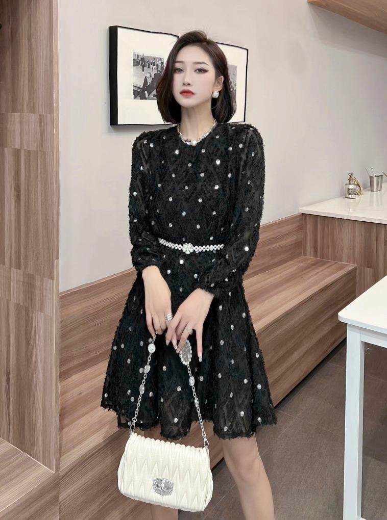 珍珠腰带喇叭裙，其它，迪蔓君翔