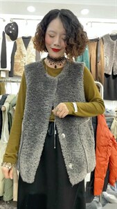 冬装新品，其它，衣九八依