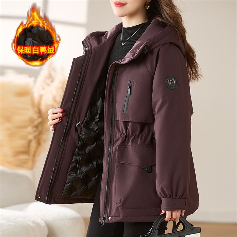 红工装羽绒服女2025冬季新款加厚保暖白鸭绒内胆派克服外套,女装羽绒服,慕咨