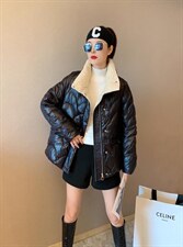 【现货】2021年秋冬季显瘦宽松白鸭绒短款撞色羽绒服，女装羽绒服，名怡