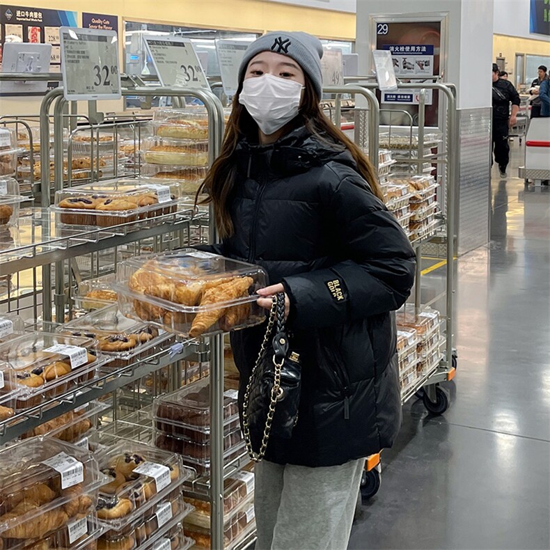 2023羽绒服男女同款黑金时尚外套女,女装羽绒服,灵力轩