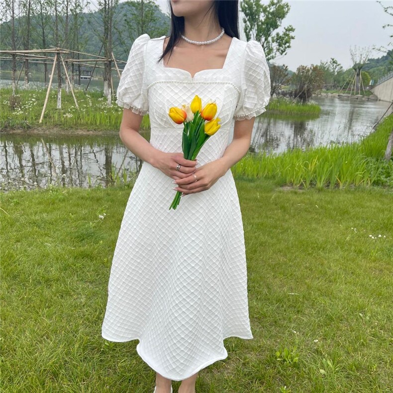 现货夏季新款宫廷风珍珠连衣裙，女装连衣裙，YI MAN