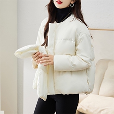 现货羽绒服女连帽新款短款小个子面包服时尚宽松休闲保暖轻暖外套，女装羽绒服，贵人树