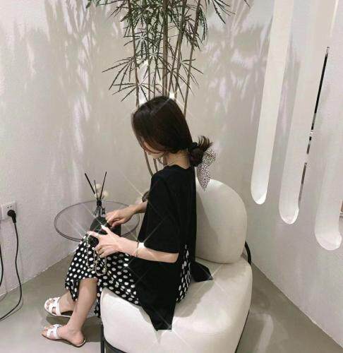 压皱波点连衣裙套装，女装连衣裙，欧妮卡蒂蔓