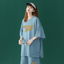 湖蓝绿色