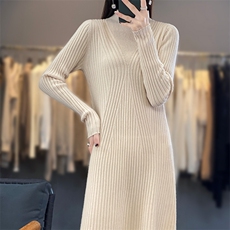 半高领修身抽条设计羊毛连衣裙显瘦百搭长袖针织裙气质女装秋冬季，女装连衣裙，狄美羊绒