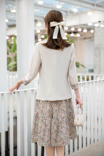 当季新款韩版气质西装粉色碎花雪纺裙，女装西装，水锦红