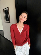 V领针织开衫女修身毛衣秋冬短款长袖上衣外套女，女装针织衫/毛衣，玛卡隆羊绒