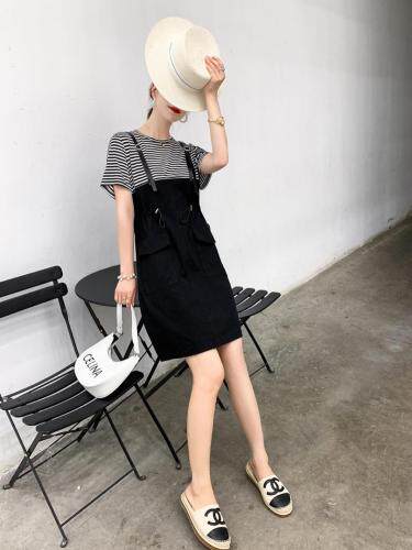 条纹连衣裙，女装连衣裙，星雨阁