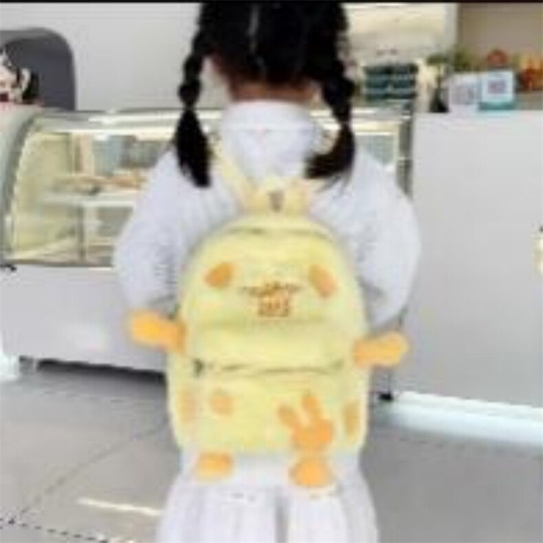 可爱双背小兔子包包12.，诚责毛绒玩具厂
