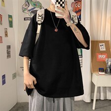 黑色