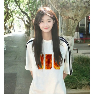 抖音得物高品质二开240克宽松纯棉美式潮牌三条杠织带短袖T恤图片