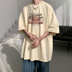 奶黄色