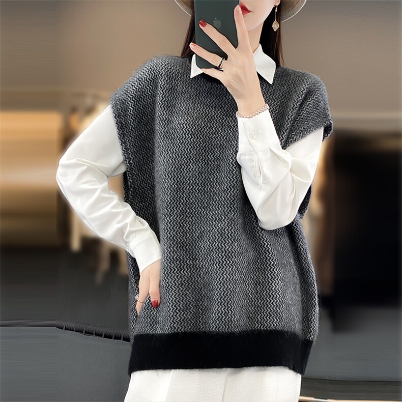 2024秋季新款圆领花纹廓版无袖马甲休闲百搭，女装马甲，美雪羊绒