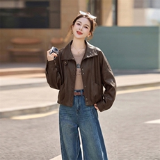 皮衣外套女春秋季2026新款小个子港风复古高级感皮夹克机车，女装皮衣，秀美人生