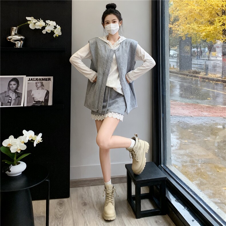 韩版时尚休闲裤裙套装女春款马甲外套连帽T恤蕾丝花边裤裙三件套，女装套装/套裙，江南