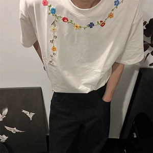 万针全刺绣工艺抖音得物高品质260克重磅纯棉双纱美式高街短袖T恤图片