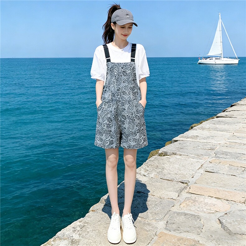 甜美休闲时尚运动套装女夏季新款圆领泡泡短袖提花背带短裤两件套,女装套装/套裙,江南