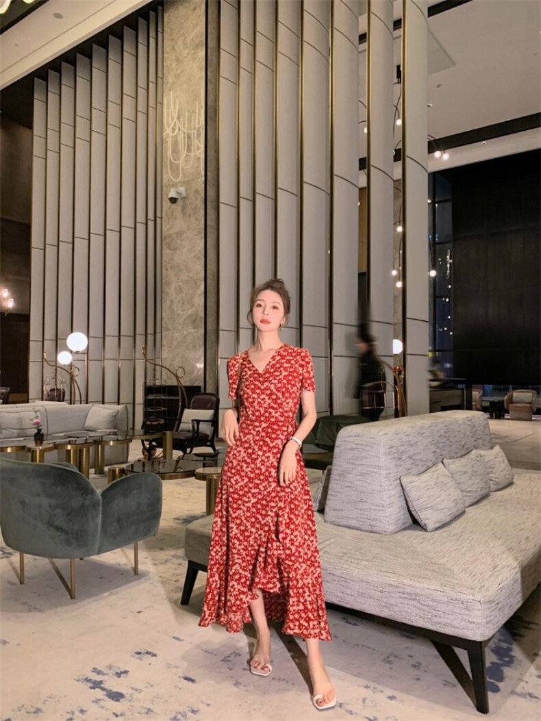 夏季新款连衣裙，女装连衣裙，早颜