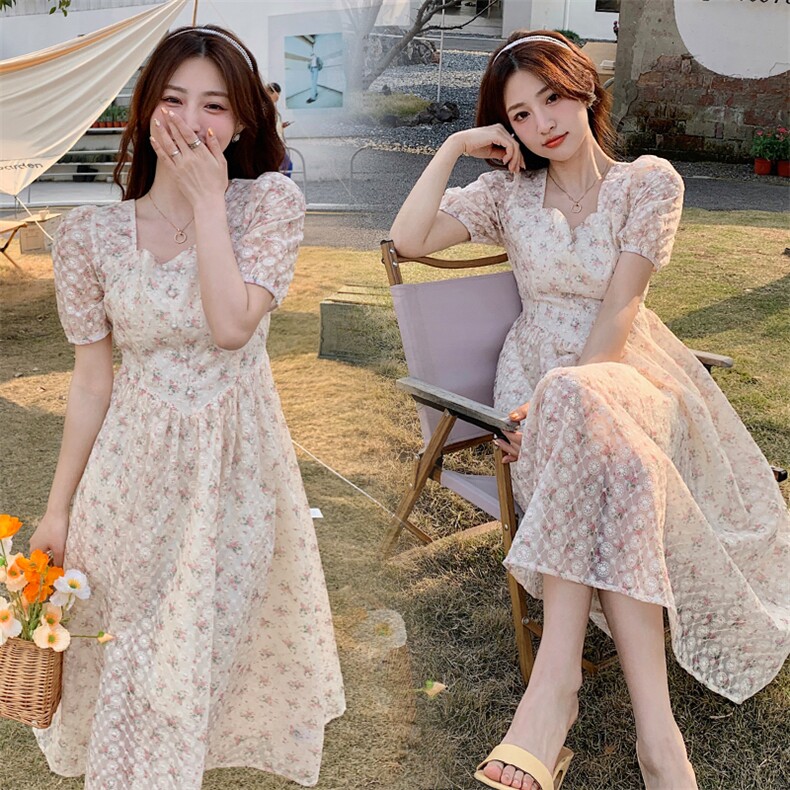 2023夏季短袖法式蕾丝绣碎花连衣裙女显瘦方领长裙子夏季,女装连衣裙,韩蜜菓