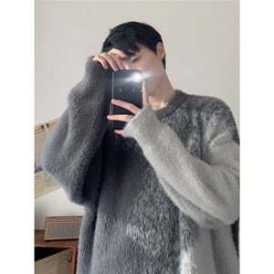 渐变慵懒高级感毛衣男生秋冬仿貂毛时尚针织衫男毛衣外套毛绒毛衣图片